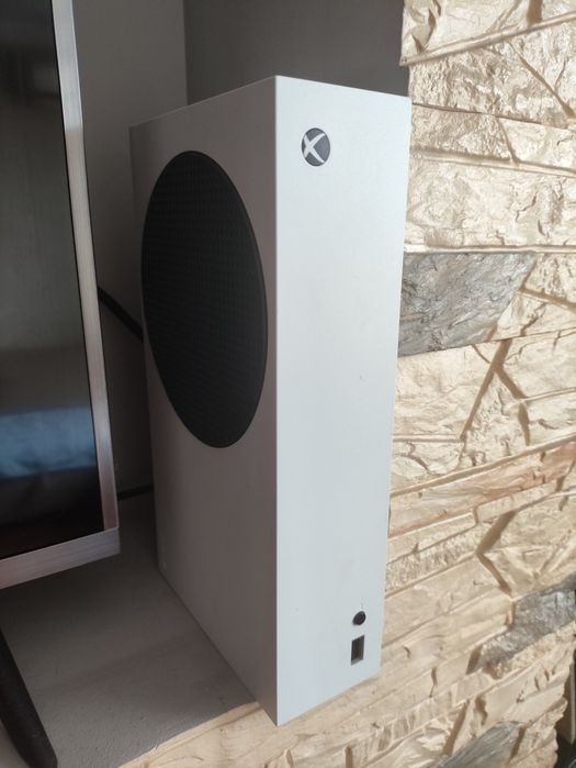 Продам Xbox series S