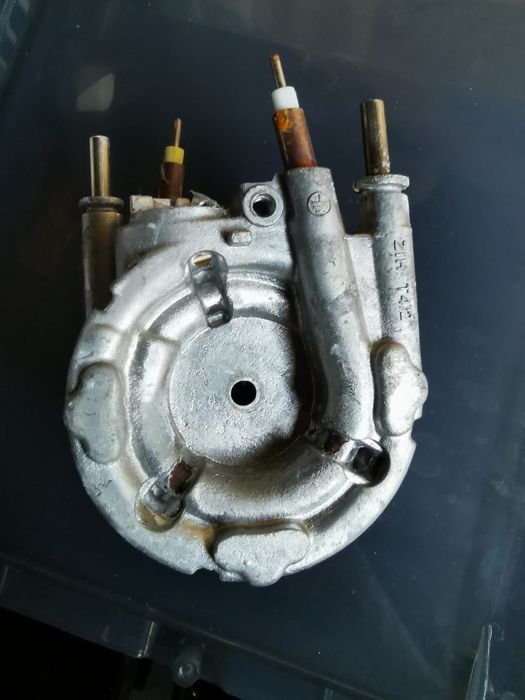 Reparatii service espressor cafea Saeco Jura Philips Delonghi PIESE