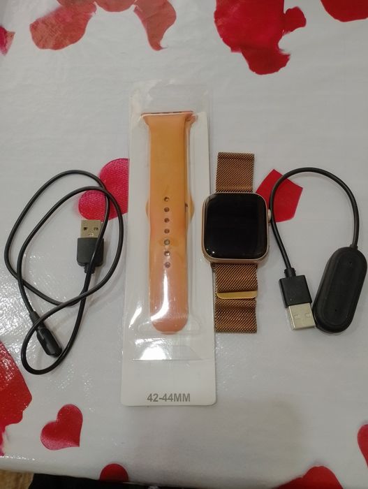 Смарт часы,в хорошем состоянии