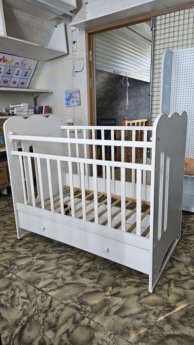 Отдам кровать  бесплатно