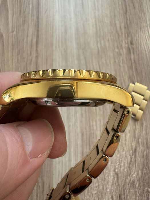 Seiko 5 Sports Automatic – Gold, 23 jewel