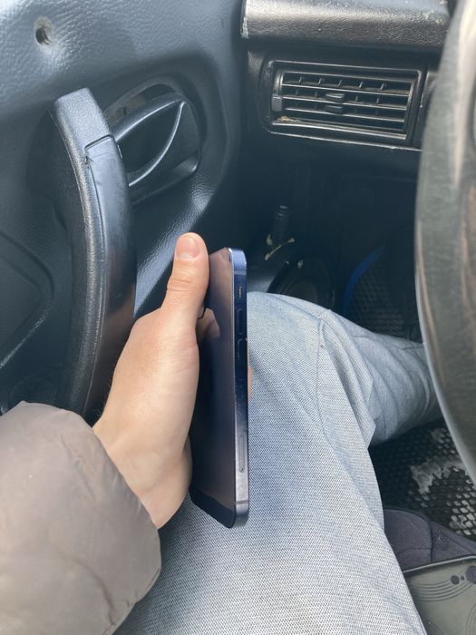 Пррдам айфон 12 мини