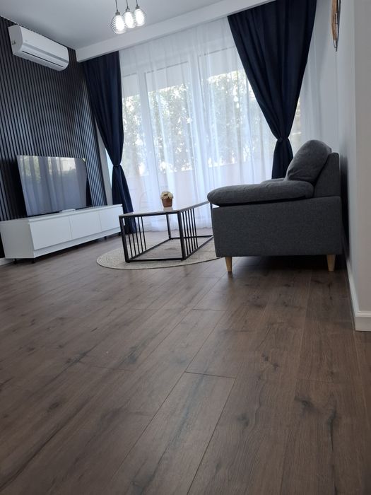 Inchiriez apartament in localitatea Floresti