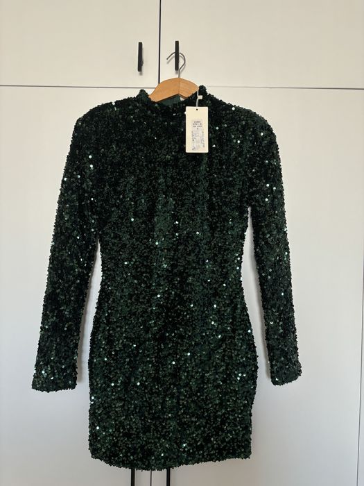 Пайетена вечерна рокля