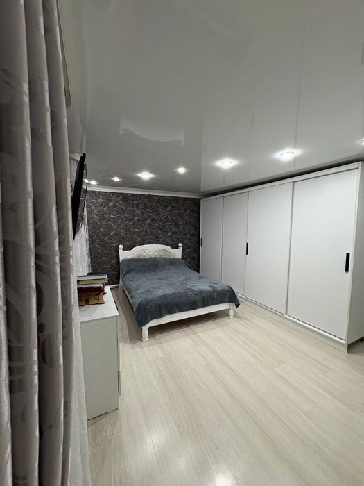 Продаётся большой одностоящий дом