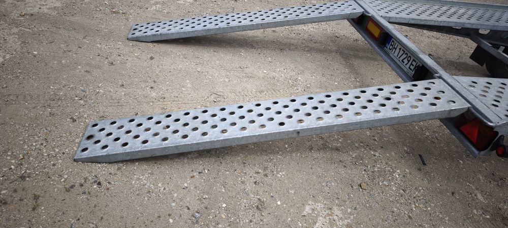 Стоманени пътеки рампи стават за багерчета и д-р.