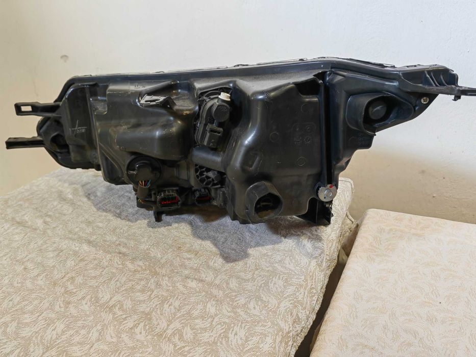 Фар Nissan Qashqai LED десен / Фар Нисан Кашкай Оригинален