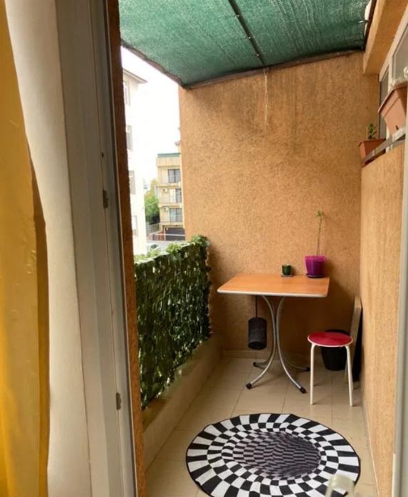 Proprietar inchiriez garsoniera 42 mp