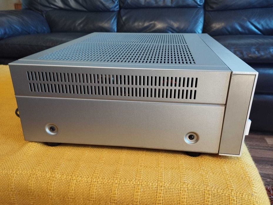 Amplificator ONKYO Integra A-8019