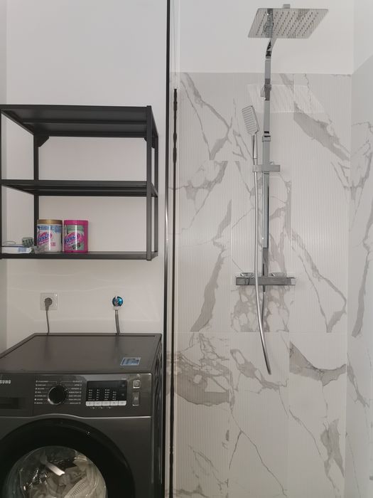 PERSOANA FIZICA  inchirez casa parte din duplex zona Borhanci Cluj N