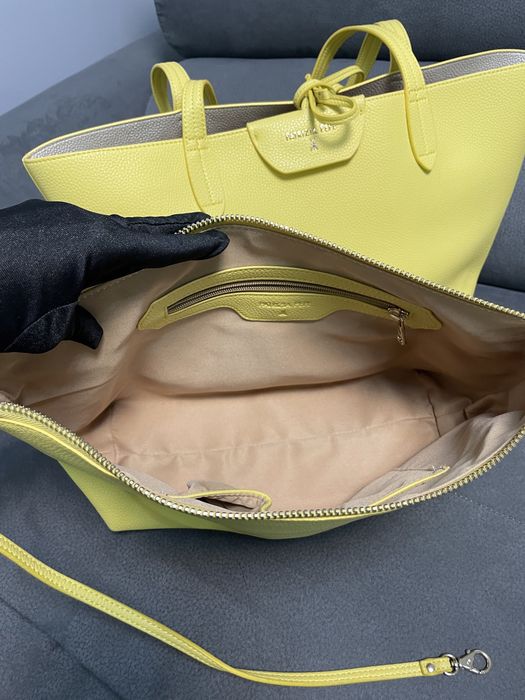 Patrizia Pepe двулицева голяма жълта чанта