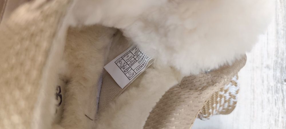 Pantofi sport UGG  cu insertii de piele intoarsa Lowmel, Maro nisip