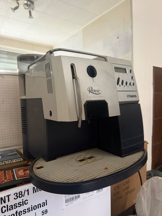 Професионална машина за кафе