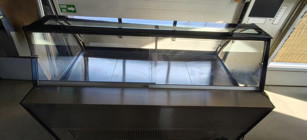 Vitrina prezentare ARTSTELL VM201-K 200x110x120cm