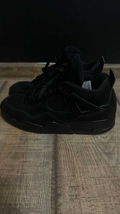 Jordan 4 Black Cat