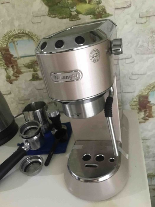Рожковая кофеварка DeLonghi EC885.BG | Высшее качество| Гарантия