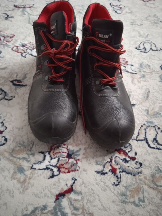 Ботинки рабочиеееее