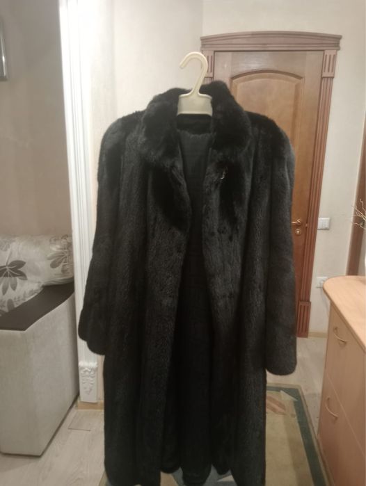 продам норкавую шубу