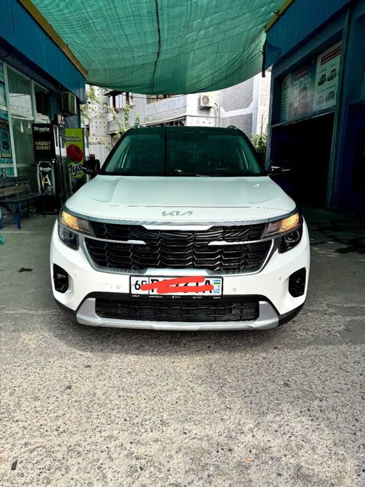 срочно продаётся КИА Seltos. КИА Seltos автомобили сотилади.