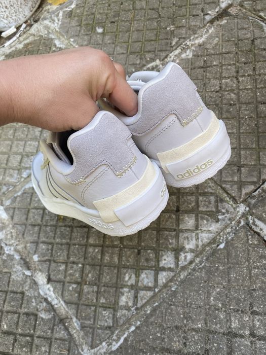 Нови маратонки Adidas