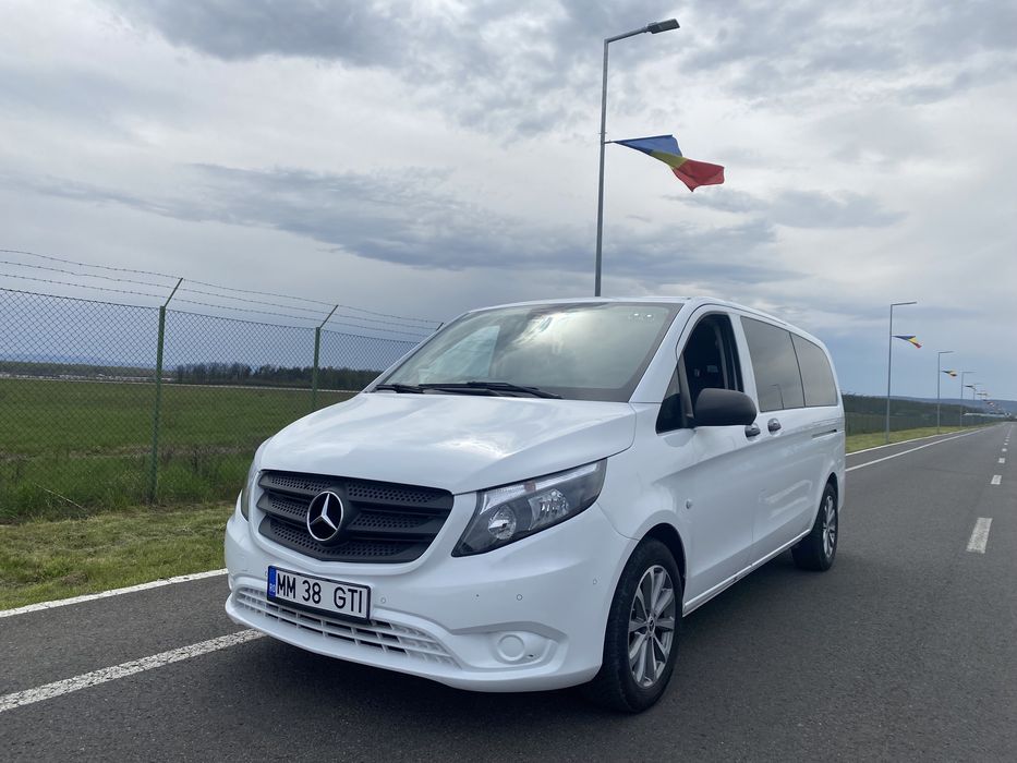 De inchiriat Microbuze 8+1 locuri