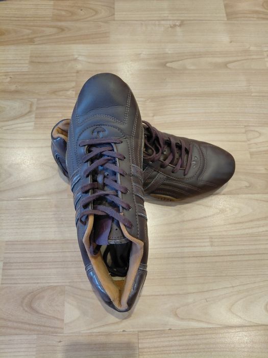 Adidas incaltaminte din piele