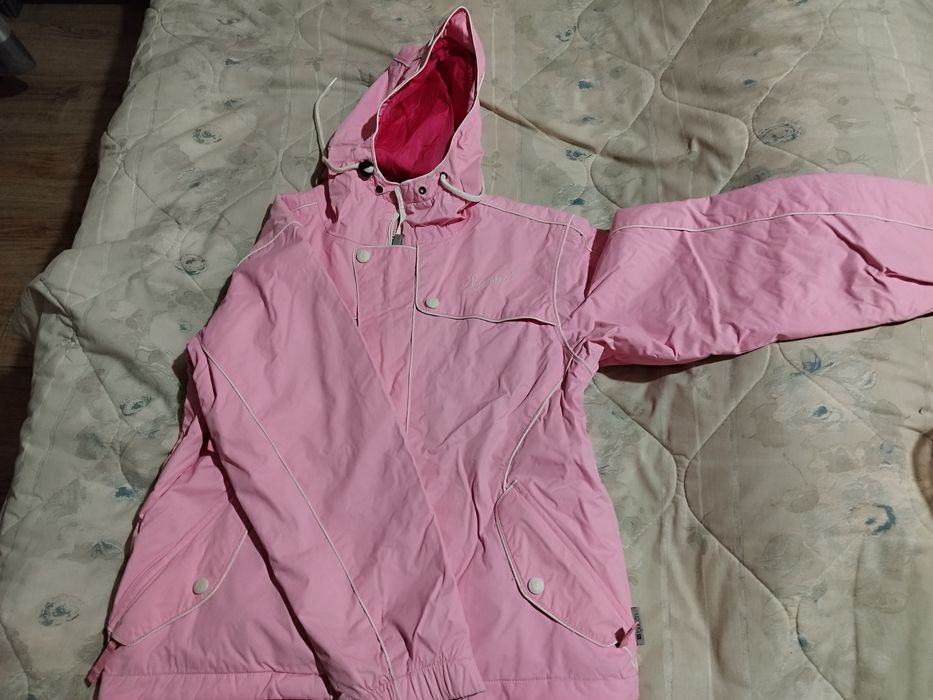 Ски / сноуборд яке и панталон детски