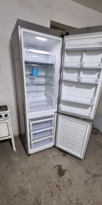 Samsung no frost xaladelnik