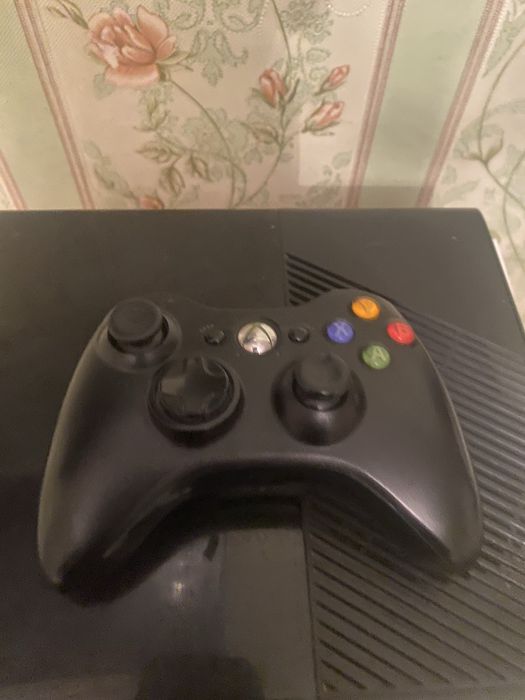 Продам хбокс 360