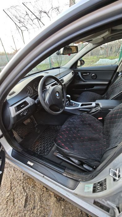 BMW e91 2008 177 CP