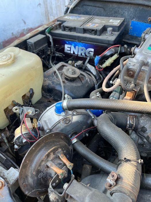 Suzuki vitara 1.6 ЦЯЛА СЕ ПРОДАВА