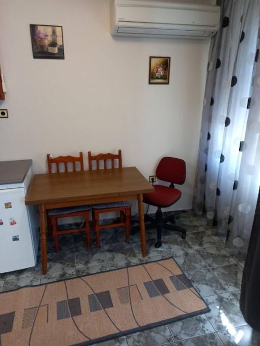 Дава се под наем Двустаен апартамент в Пловдив, Център - 80 кв.м за 450 € - Снимка #3