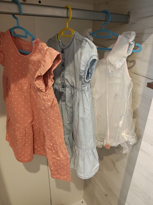 Vând lot rochițe , pt fetițe , Nr 92