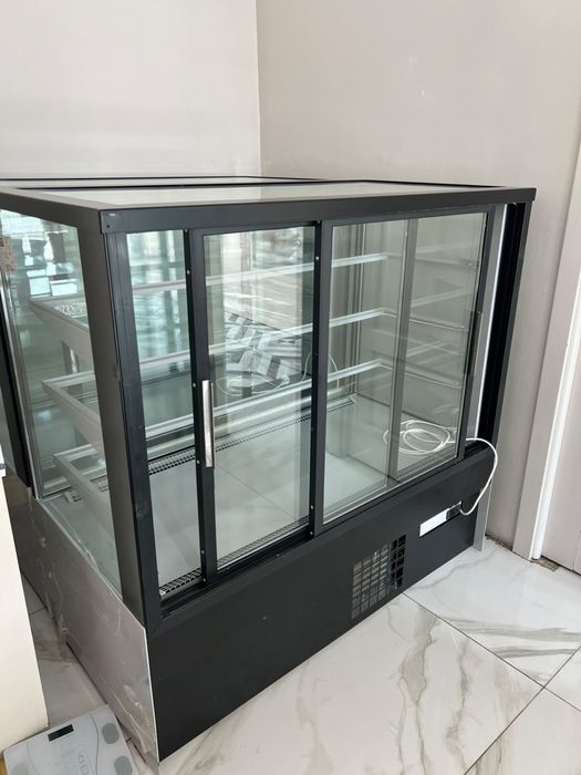 Холодильные витрины.