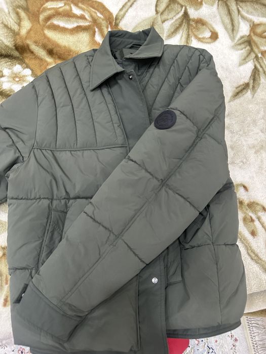 Куртка (пуховик) зимняя