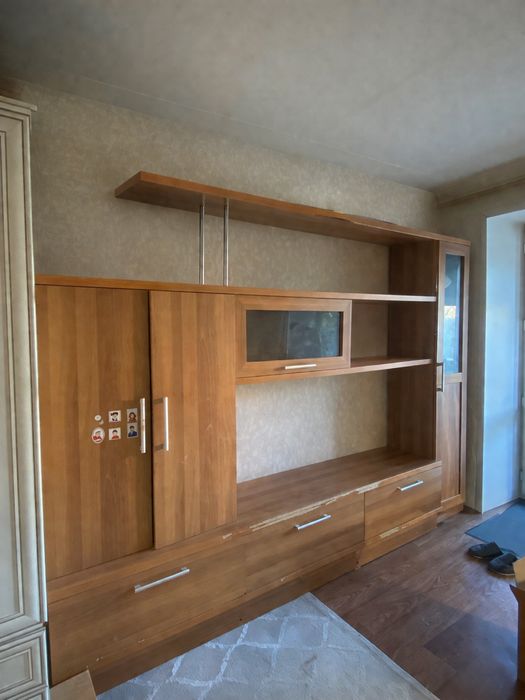 Продам стенку в гостинную