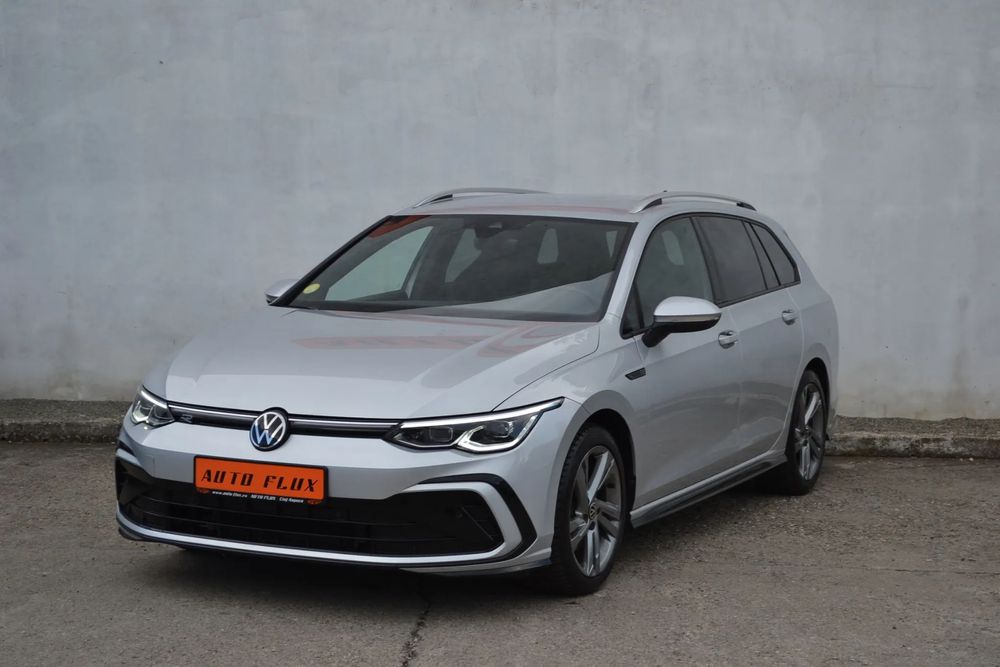 Volkswagen Golf Vw Golf 8 2.0 TDI DSG R-Line,Faruri IQ LED,Garantie 3 ANI,Side Assist