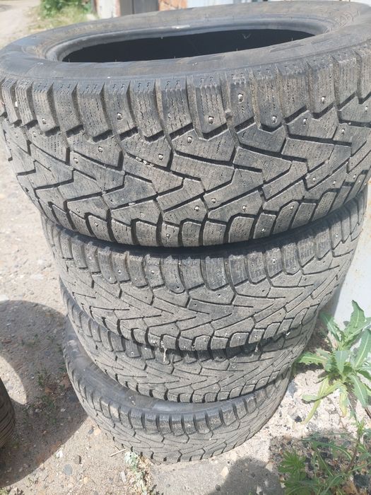 Продам зимние шины