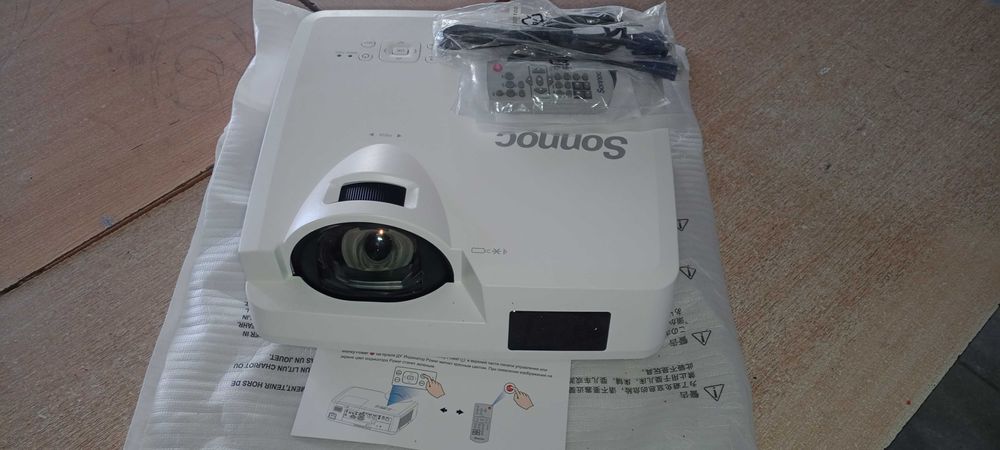 Sonnoc proektor deyarli ishlamagan