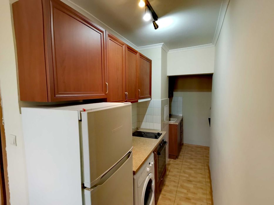 Дава се под наем Двустаен апартамент в Бургас, Възраждане - 50 кв.м за 163.2 € - Снимка #2