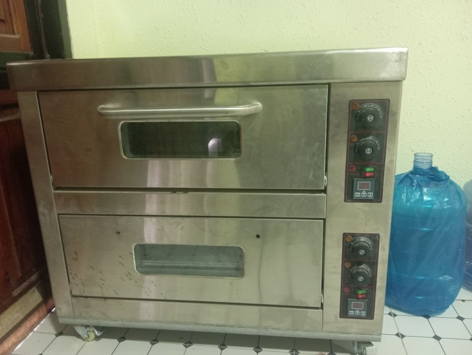 Pechka sotiladi 350$