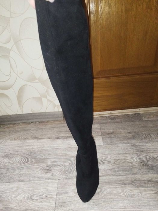 Продам ботфорты женские