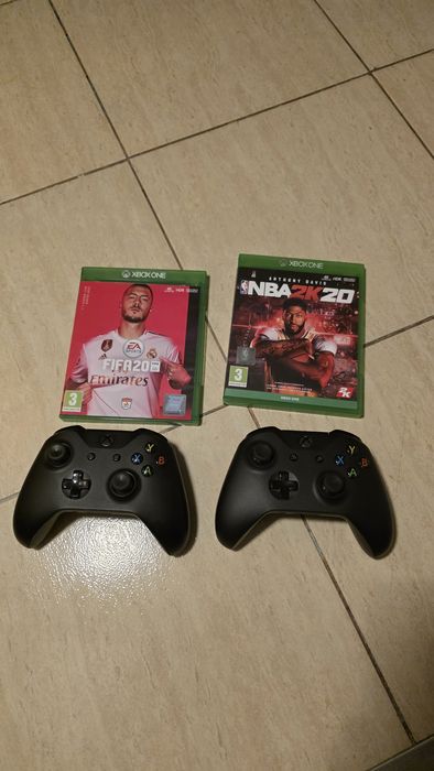 XBOX One X 1TB impecabil