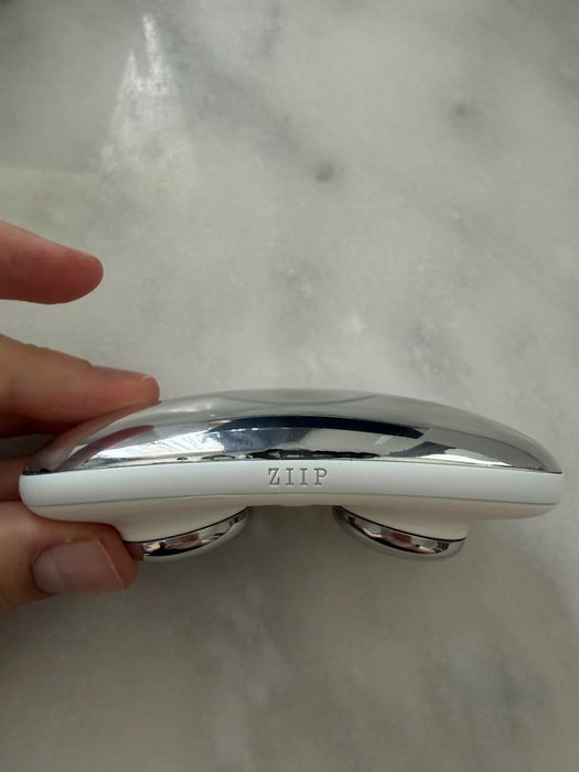 ZIIP Halo (versiunea 1) – dispozitiv profesional de microcurent facial