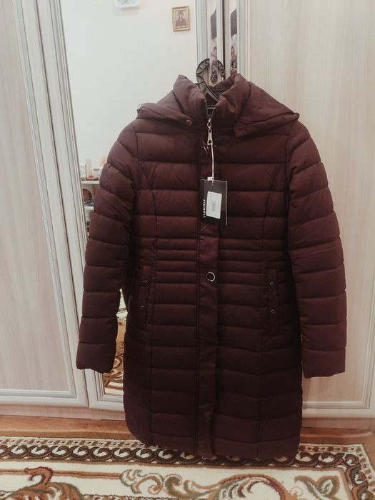 Пуховики новые размер 44