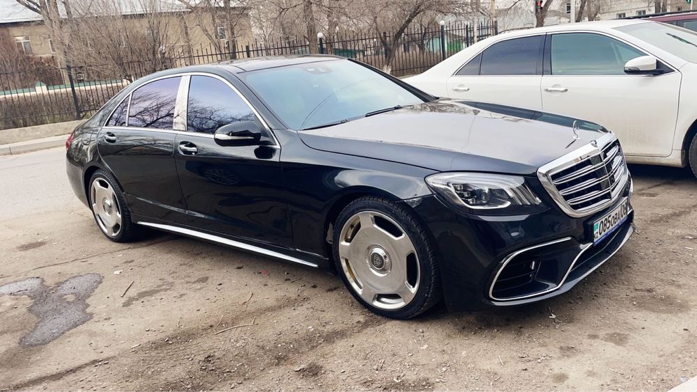 Аренда авто с водителем