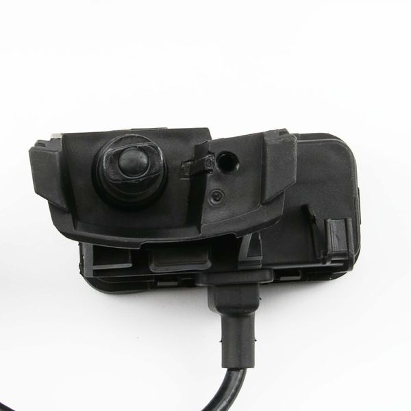 Машинка за заключване отваряне капачка на резервоара на VW Golf 7 VII