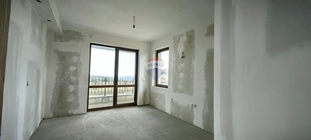 Продава се Къща в с. Кичево, Област Варна - 139 кв.м за 1425 €/кв.м - Снимка #7