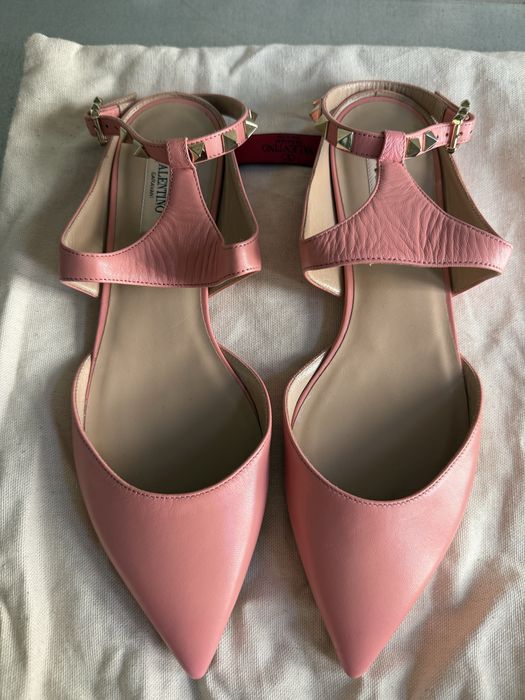 Valentino rockstud розови кожени обувки чисто нови 37,5