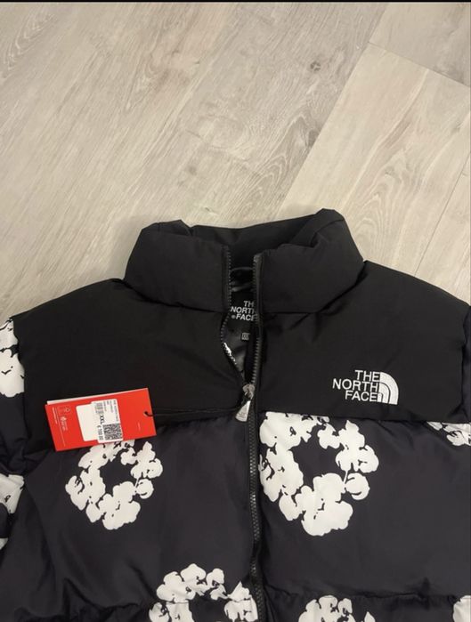 Geaca The North Face Puffer